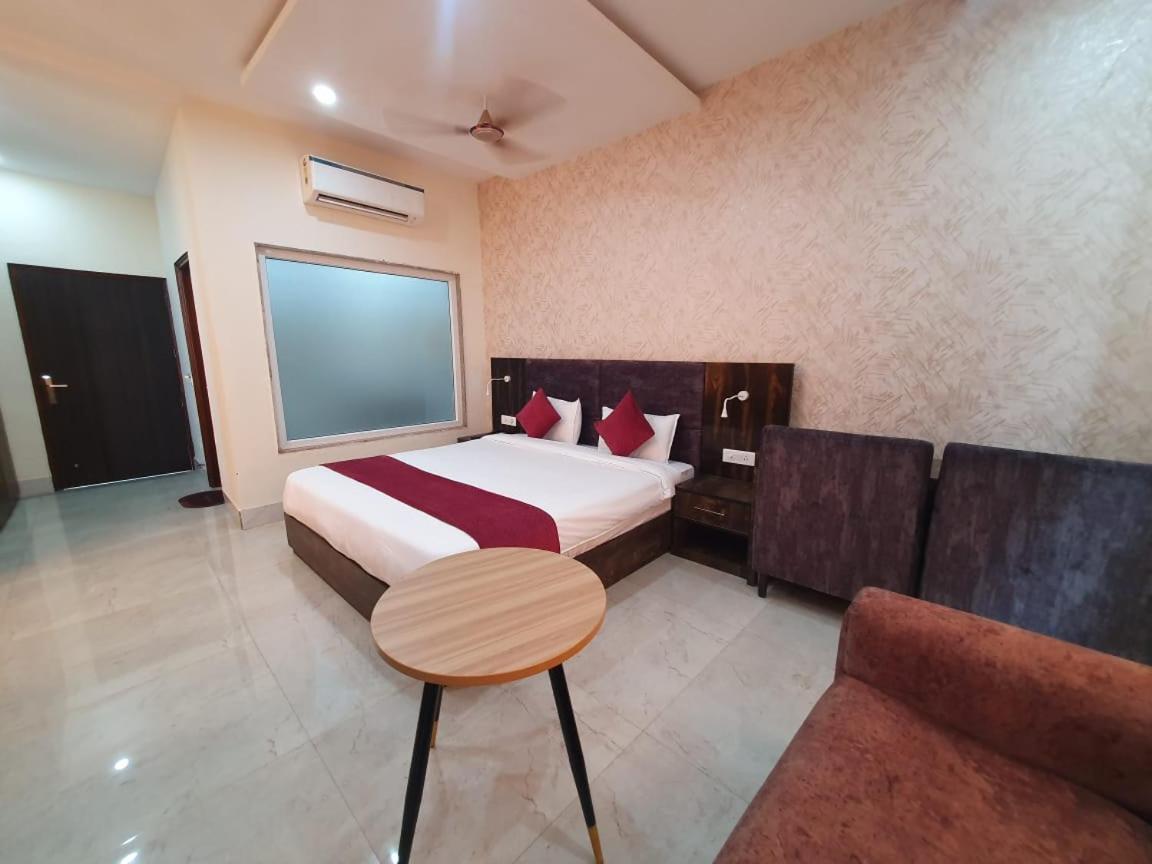 Akash Hotel Managed By Jk Hotels & Resorts Kathua Екстер'єр фото
